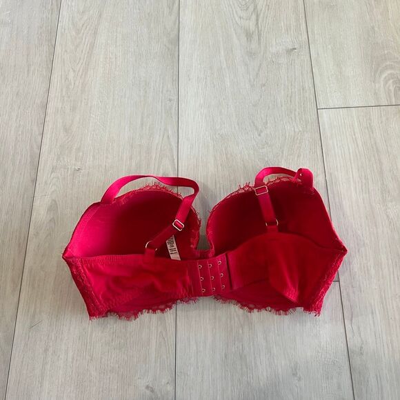 Victoria secrets women red bra size 36 DD - Picture 3 of 8